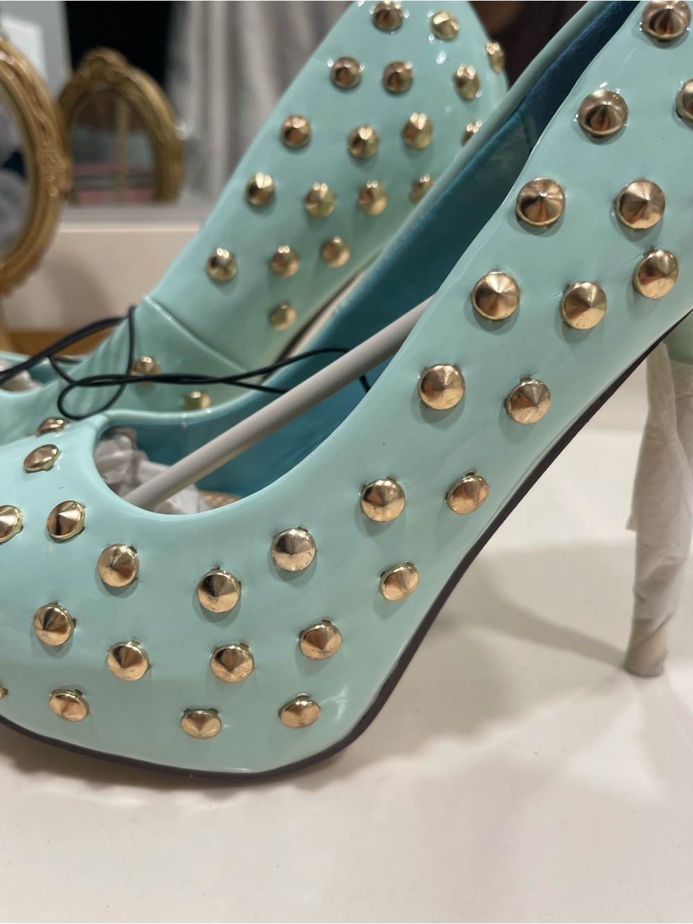 Wet Seal Mint Green Studded High Heel Pumps with Gold Accents - Picture 3 of 11